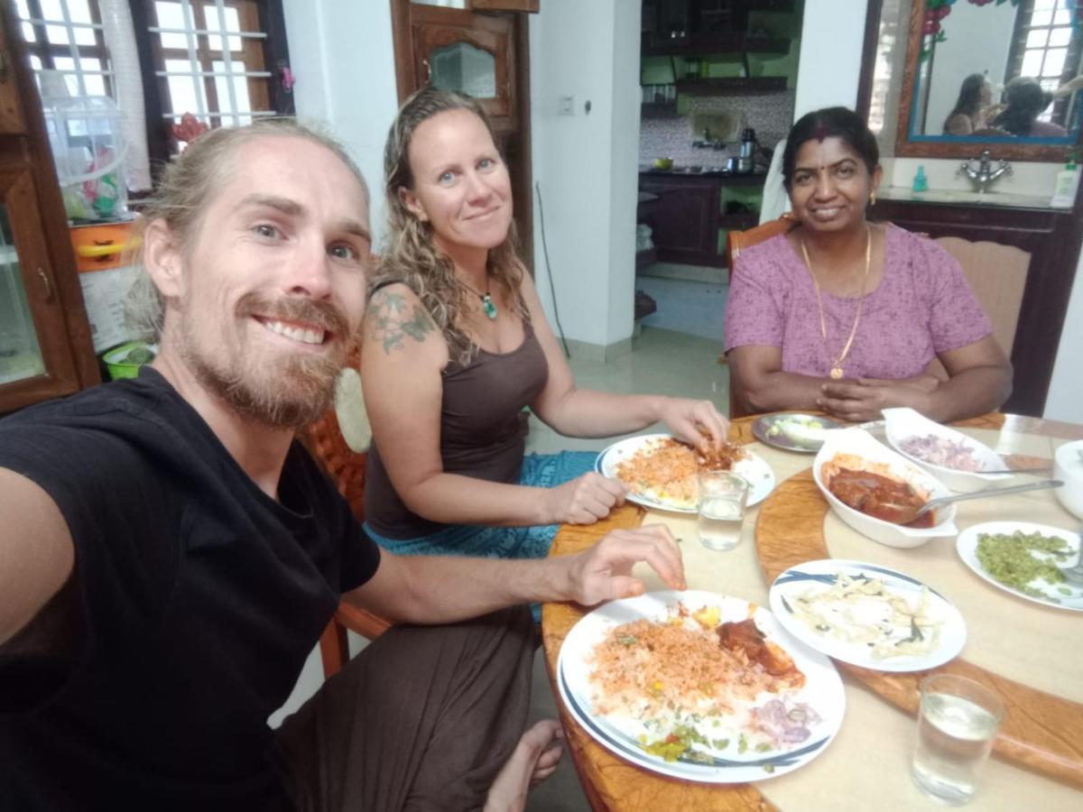 Pkn Homestay Kumily Thekkady Zewnętrze zdjęcie