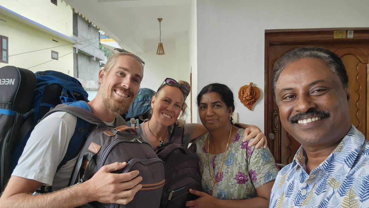 Pkn Homestay Kumily Thekkady Zewnętrze zdjęcie